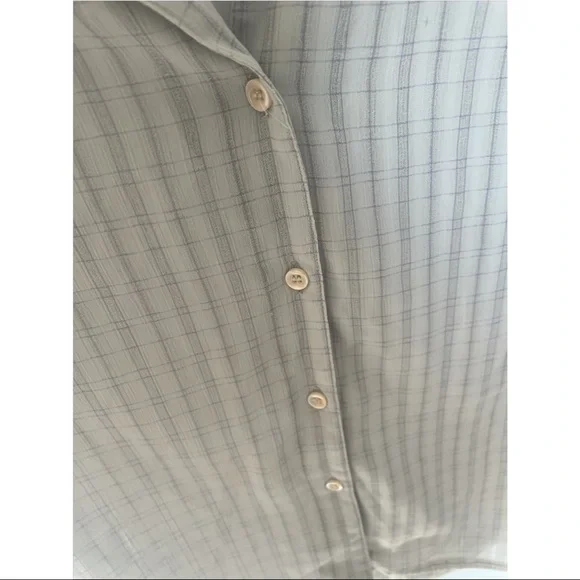 2/20 ✨ VINTAGE chiffon blouse size S/M - Picture 2 of 4